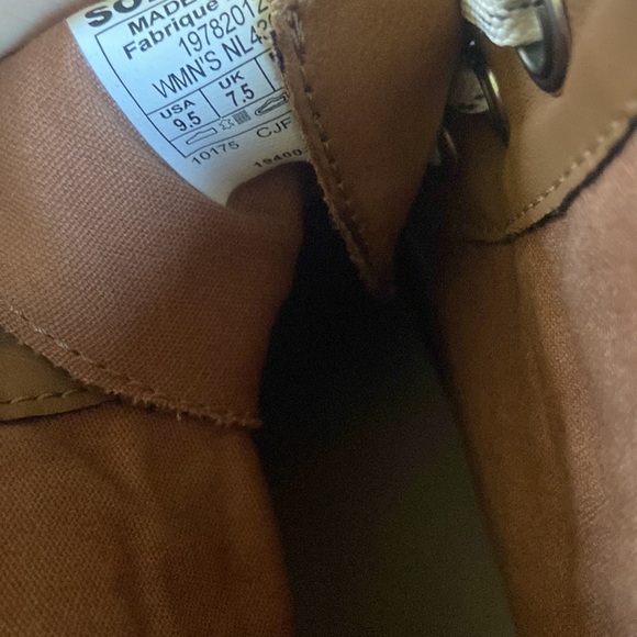 Sorel Joan of Arctic Wedge III Lexie Waterproof Boot Taffy/Gum 2 Sz 9.5 - Picture 5 of 5